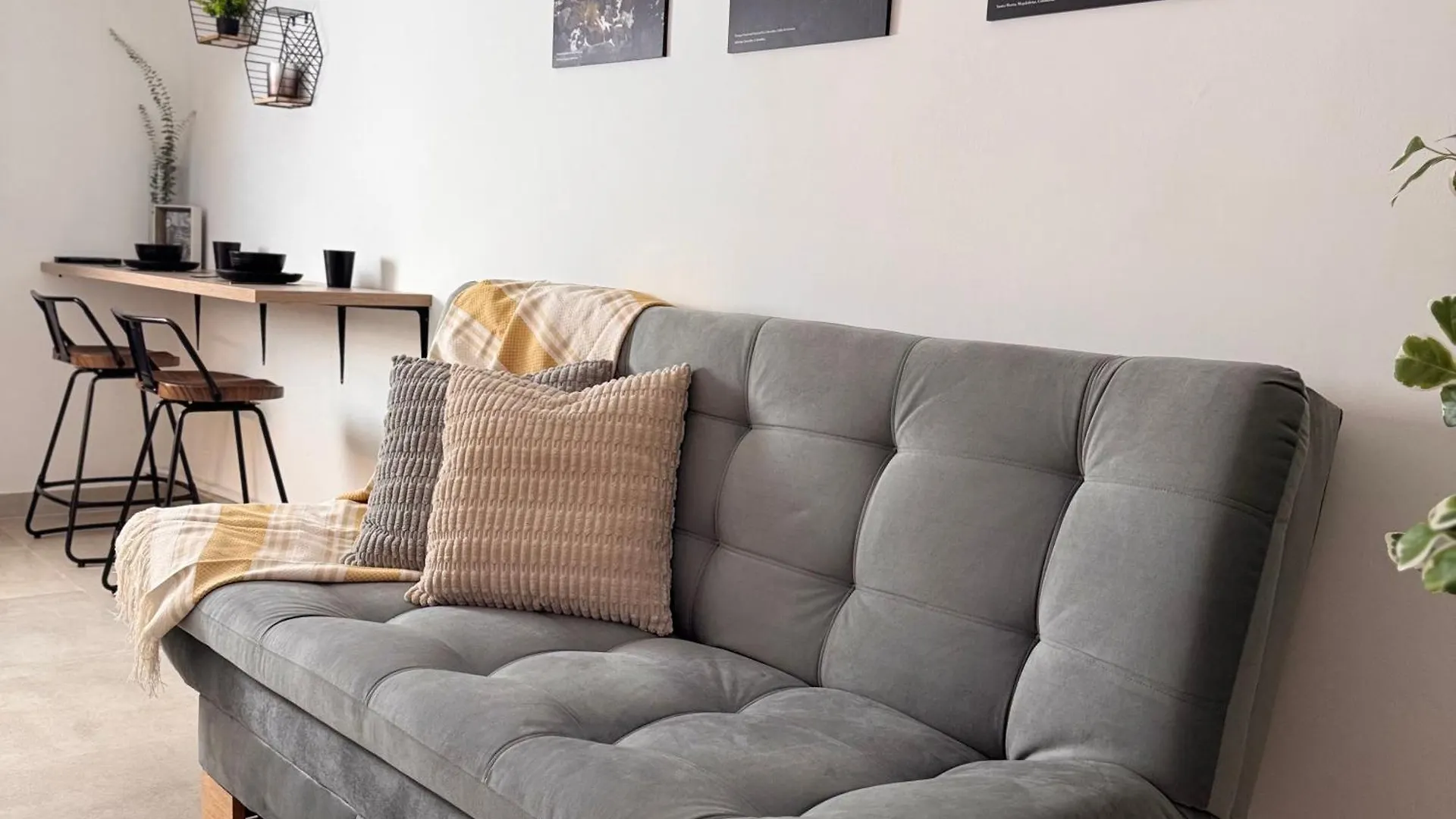 Apartamentos Con Vista Boscosa Y Parking En Buenos Aires, Medellin