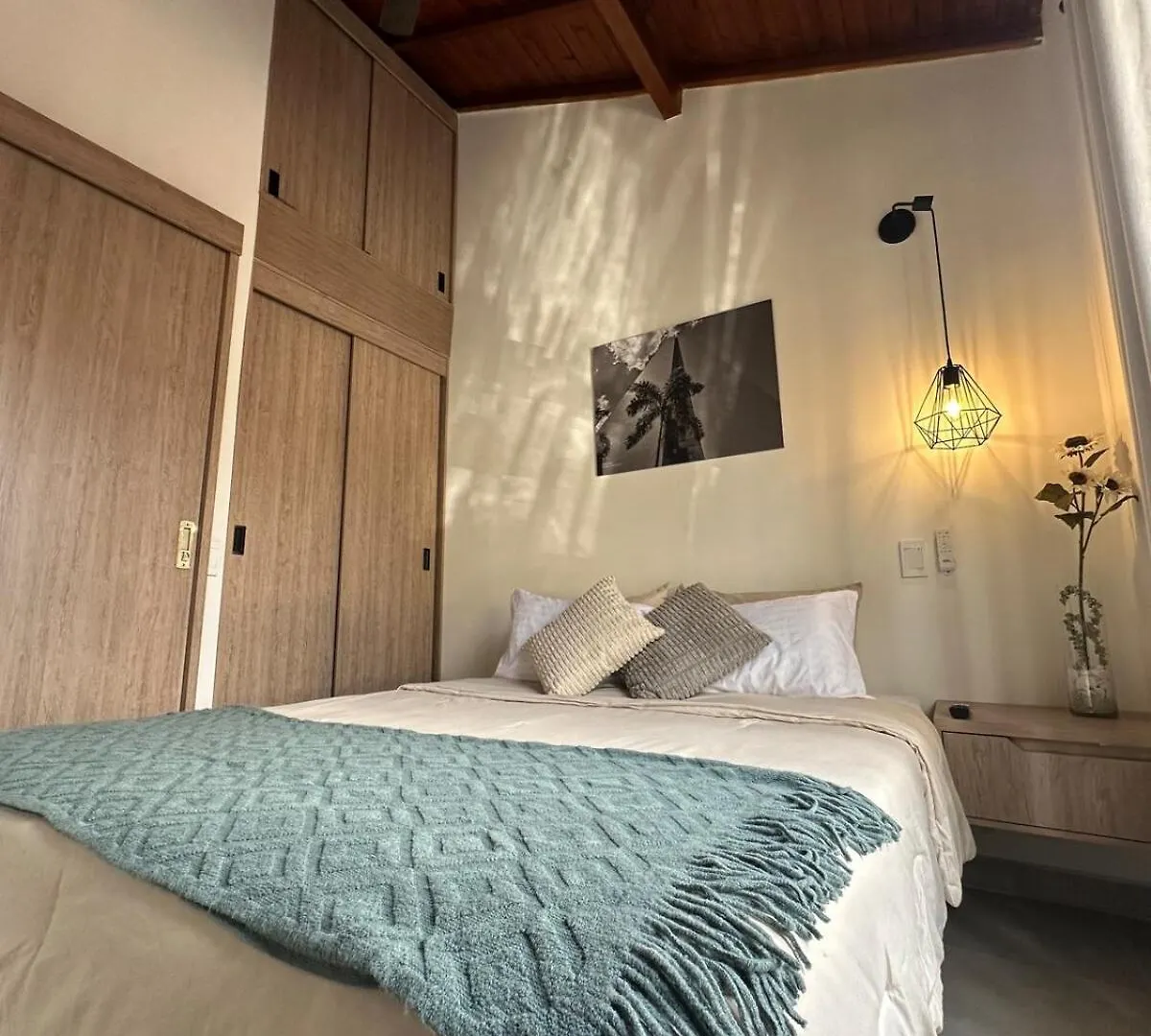 Apartamentos Con Vista Boscosa Y Parking En Buenos Aires, Medellín Lägenhet