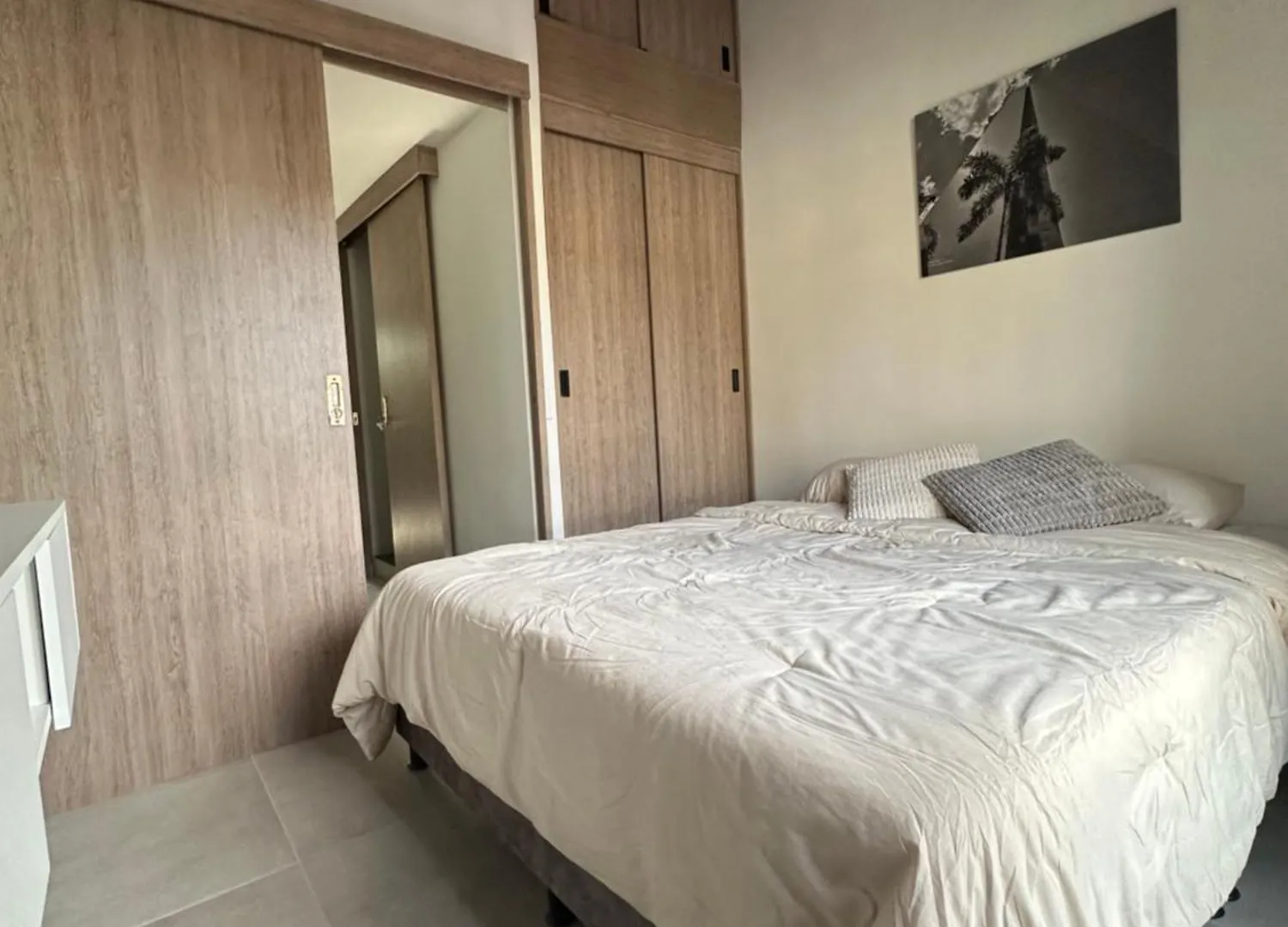 アパート Apartamentos Con Vista Boscosa Y Parking En Buenos Aires, メデジン