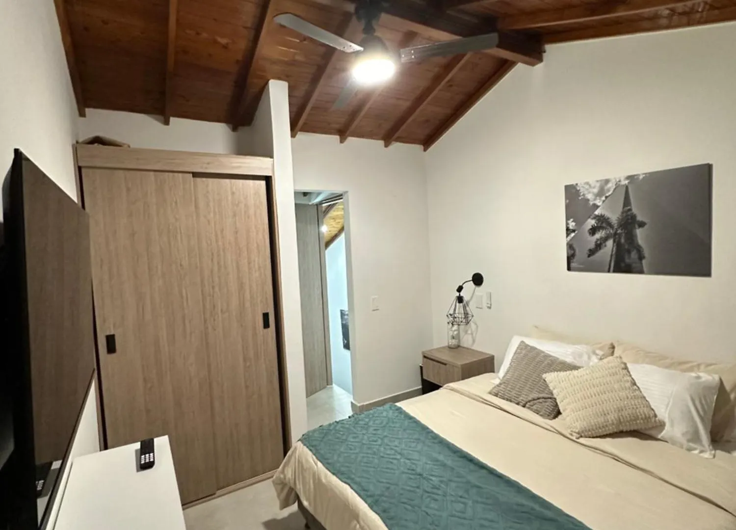 Apartamentos Con Vista Boscosa Y Parking En Buenos Aires, メデジン コロンビア