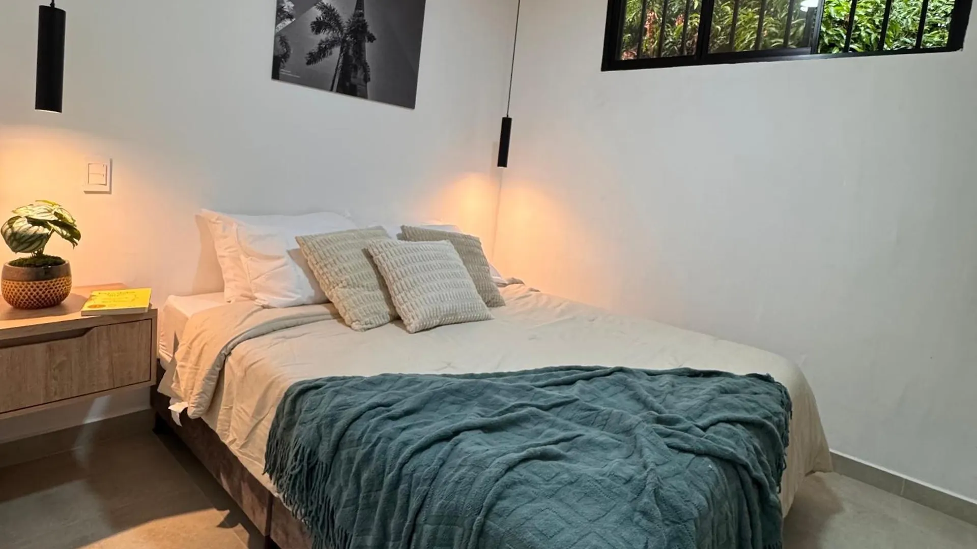 Apartamentos Con Vista Boscosa Y Parking En Buenos Aires, メデジン アパート